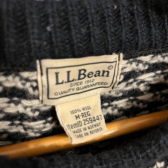L.L. Bean Men's Norwegian Knit Sweater - Navy Blue Birds-Eye - Medium Reg - Picture 3 of 6